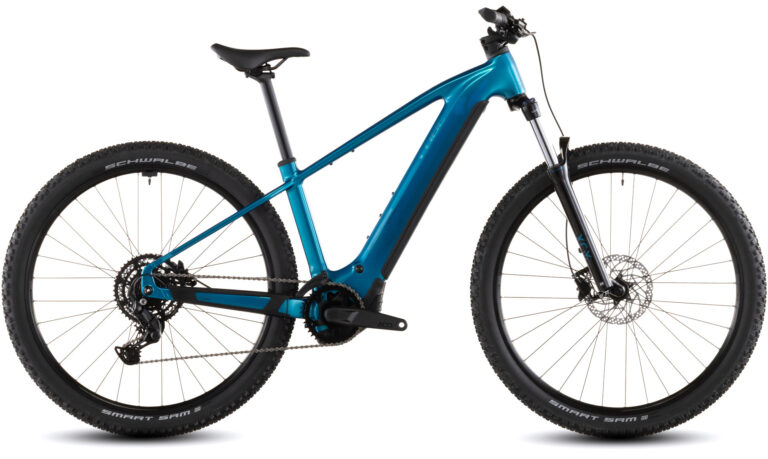 CUBE Reaction Hybrid Performance 600